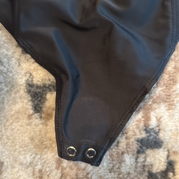 NWT! Good American thong body suit, corset style - Picture 4 of 7